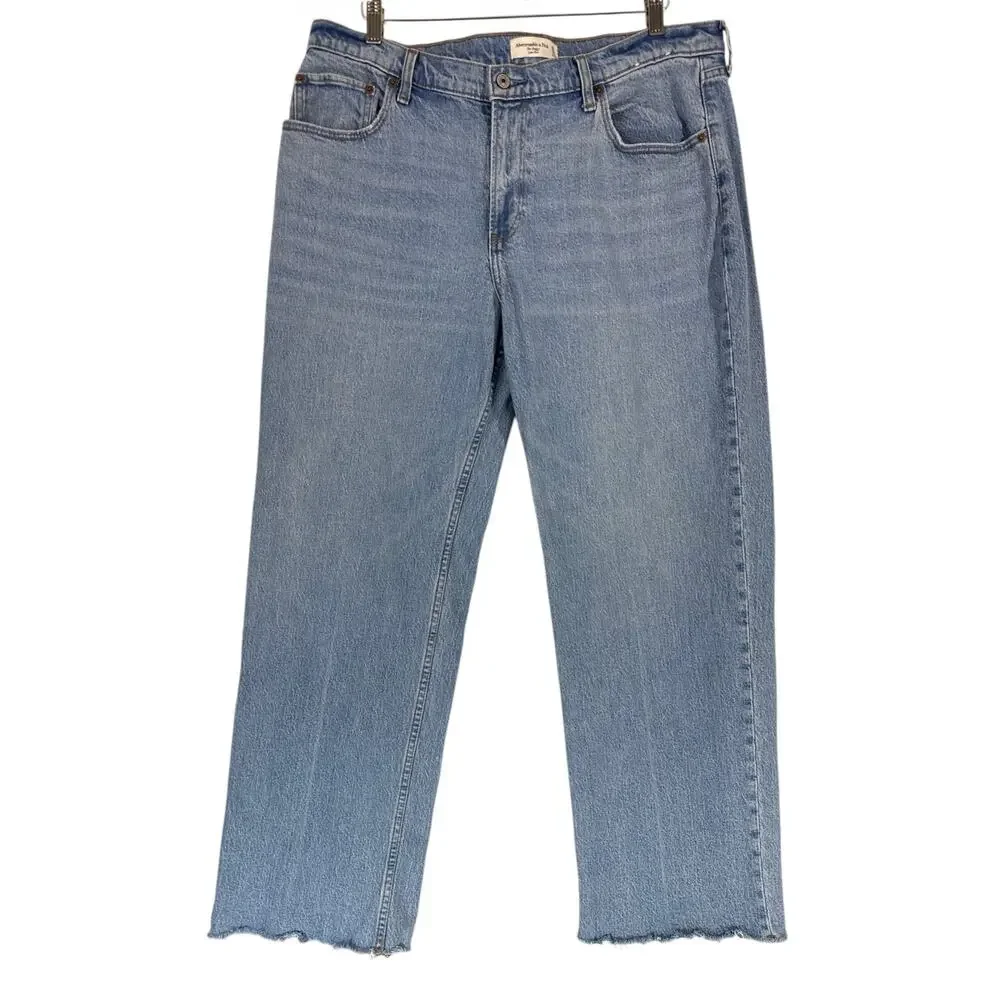 Abercrombie & Fitch The Baggy Low Rise Jeans Women’s Size 32/14R Y2K Medium Wash